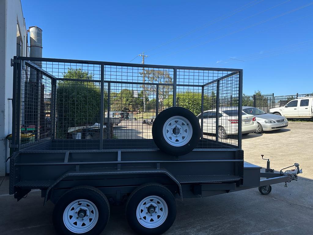 Bin Lifter And Hydraulic Tipper Trailer - Image 2