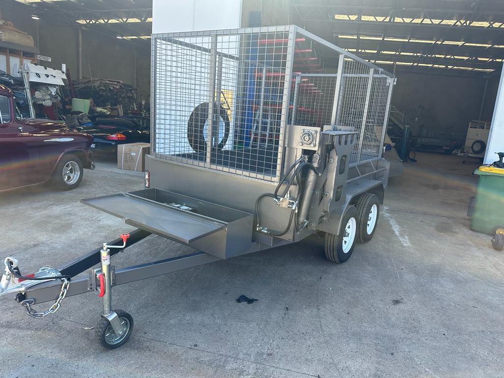 Bin Lifter And Hydraulic Tipper Trailer - Image 7